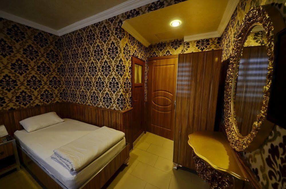 Istiklal Hotel Шанлиурфа Екстер'єр фото